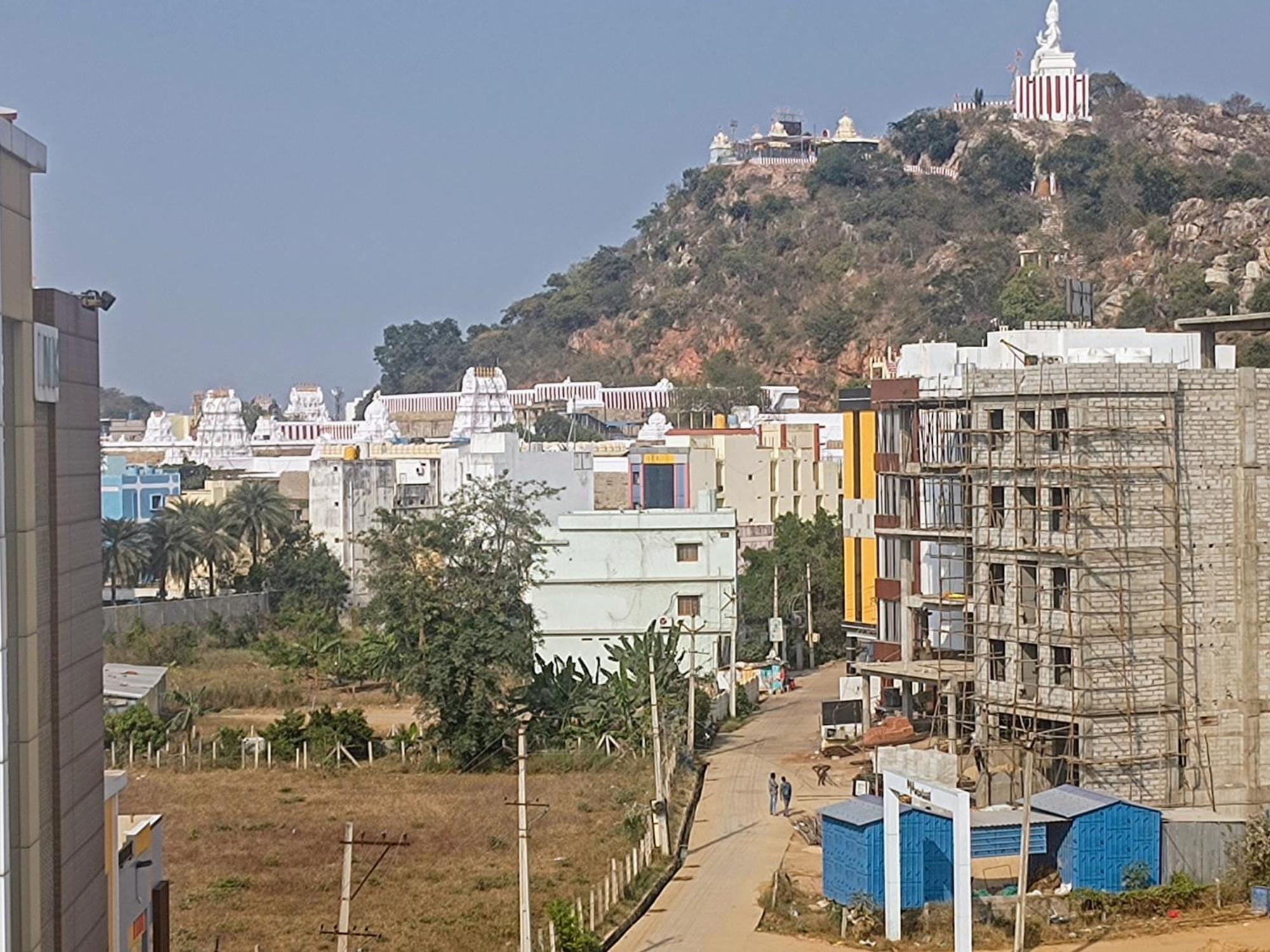 Mgr Residency Villa Srikalahasti Luaran gambar